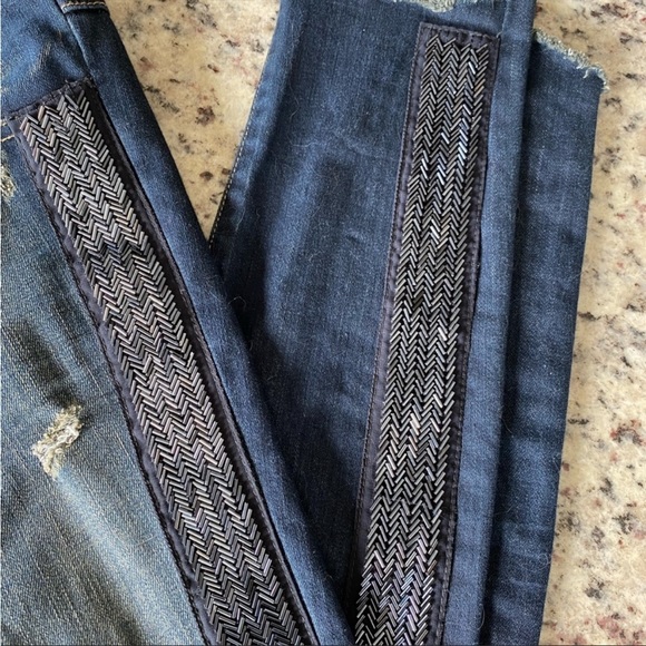 FREE PEOPLE - Beaded Jeans - Picture 3 of 8